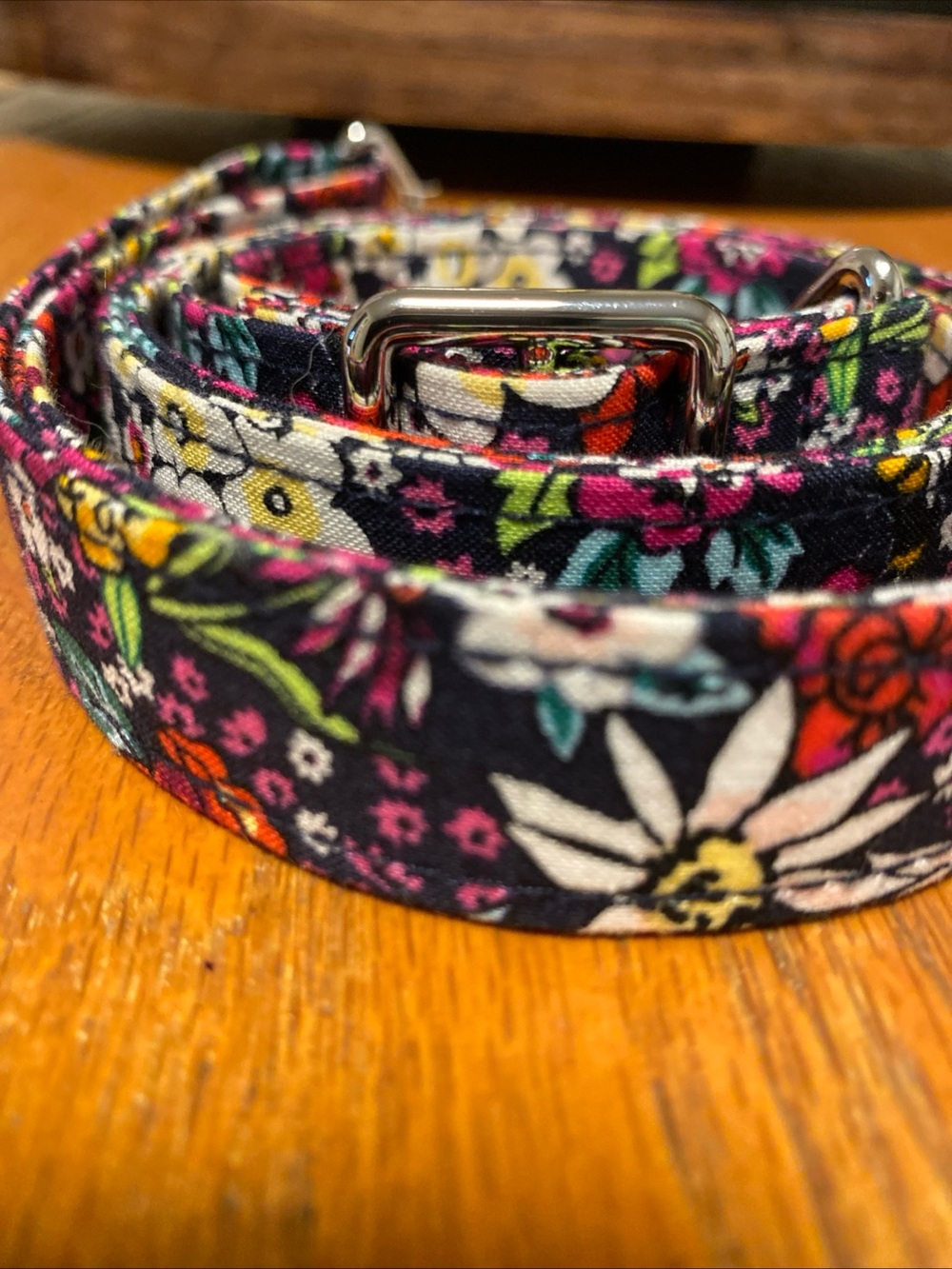 Vera Bradley Itsy Ditsy purse strap